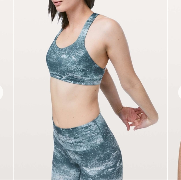 Lululemon Free to be Serene Bra - Picture 1 of 7